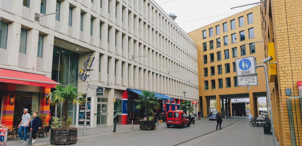 Hotel "Helle Mitte" Берлин Экстерьер фото