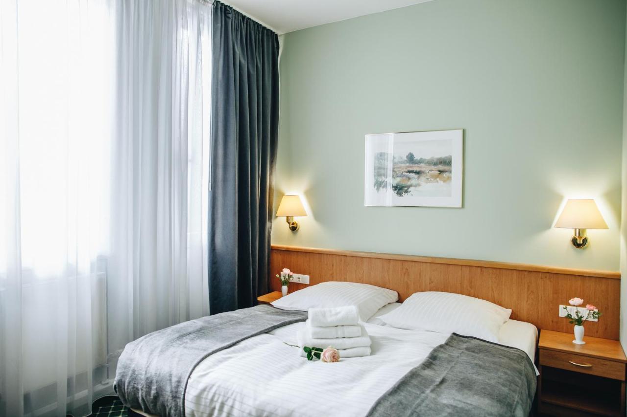 Hotel "Helle Mitte" Берлин Экстерьер фото