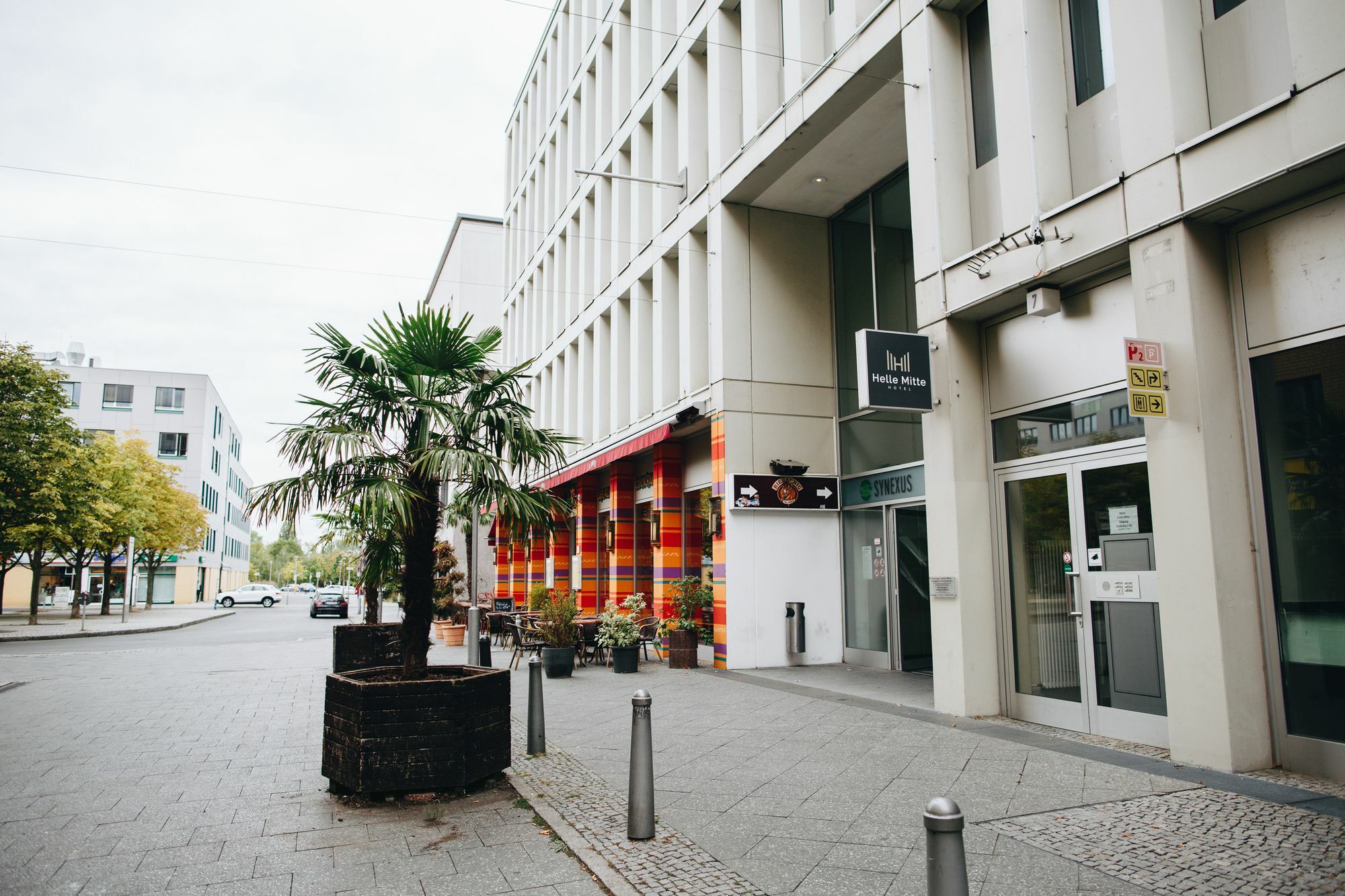 Hotel "Helle Mitte" Берлин Экстерьер фото